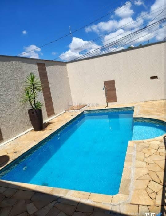 Casa Residencial à venda no bairro Jardim Olga Veroni: 