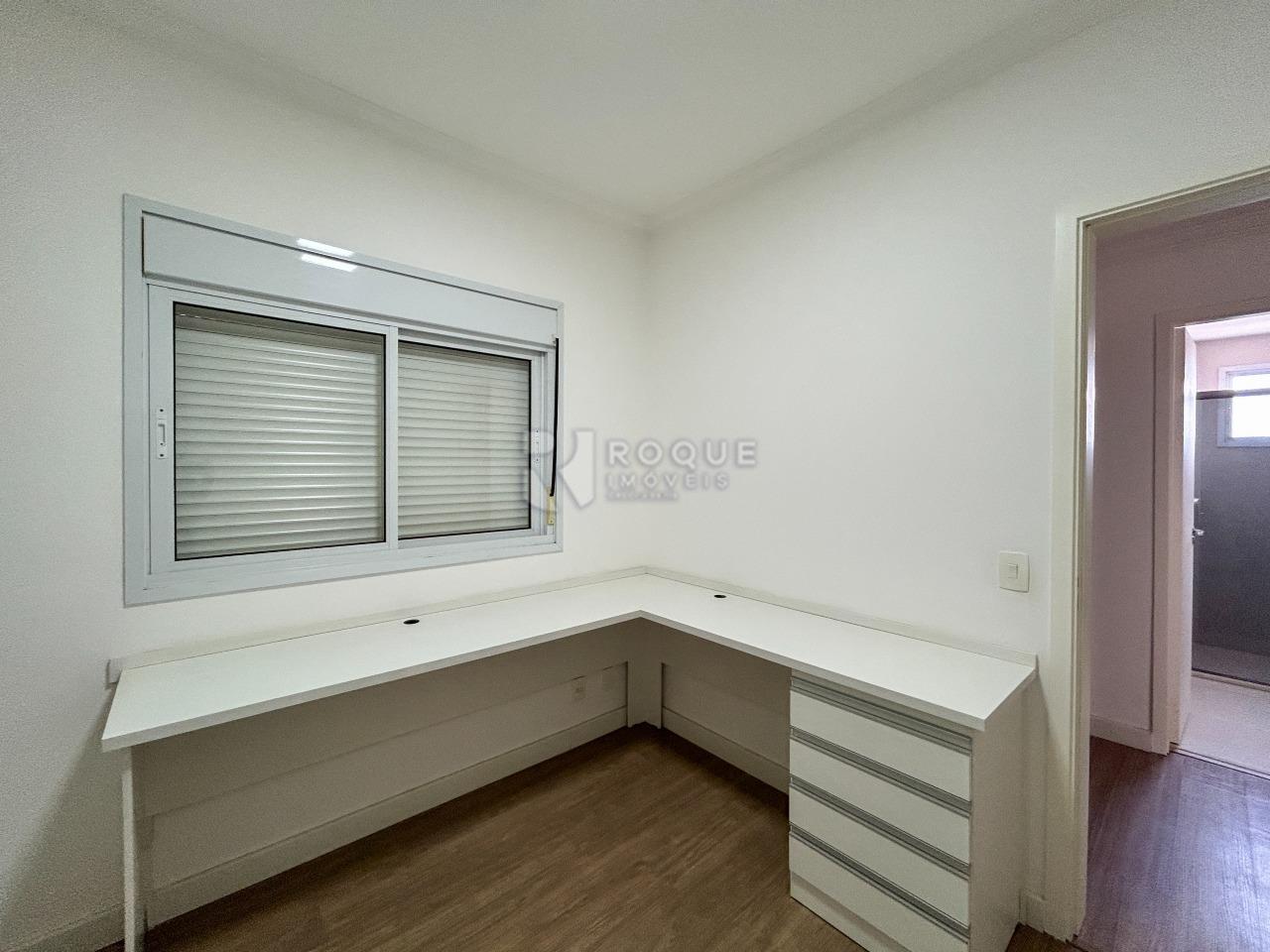 Apartamento para aluguel no bairro Jardim Aquárius: Dormitório 02