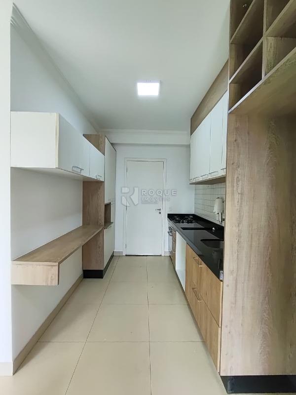 Apartamento para aluguel no bairro Jardim Aquárius: Cozinha