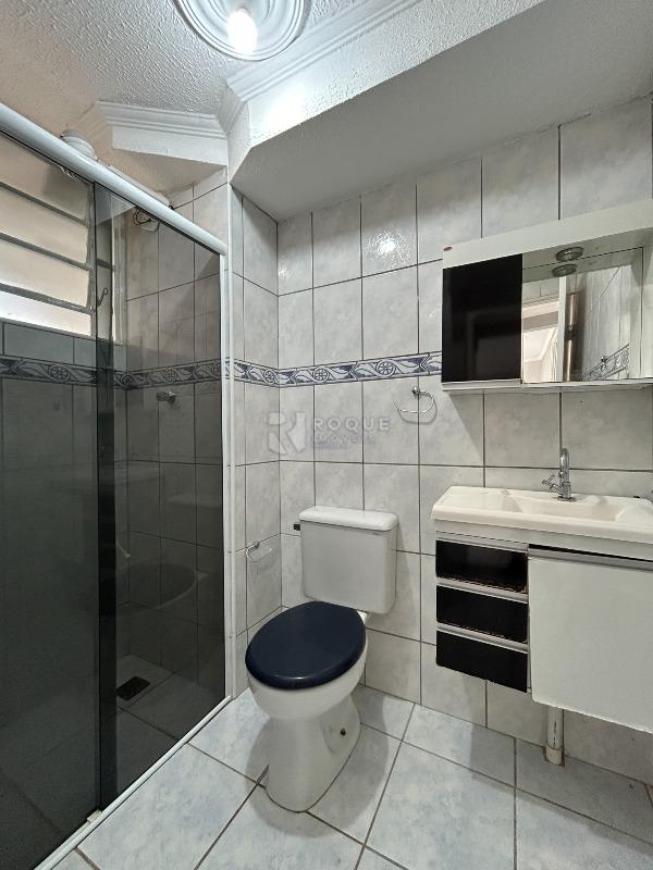 Apartamento para aluguel no bairro Jardim Olga Veroni: WC social 