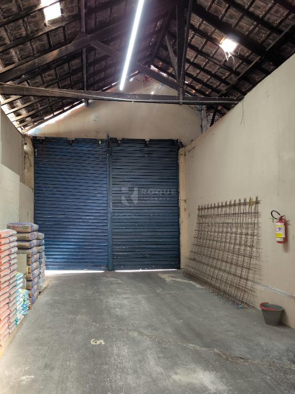 Barracão/Galpão à venda no bairro Centro: ENTRADA