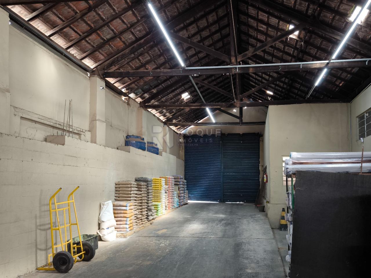 Barracão/Galpão à venda no bairro Centro: ENTRADA