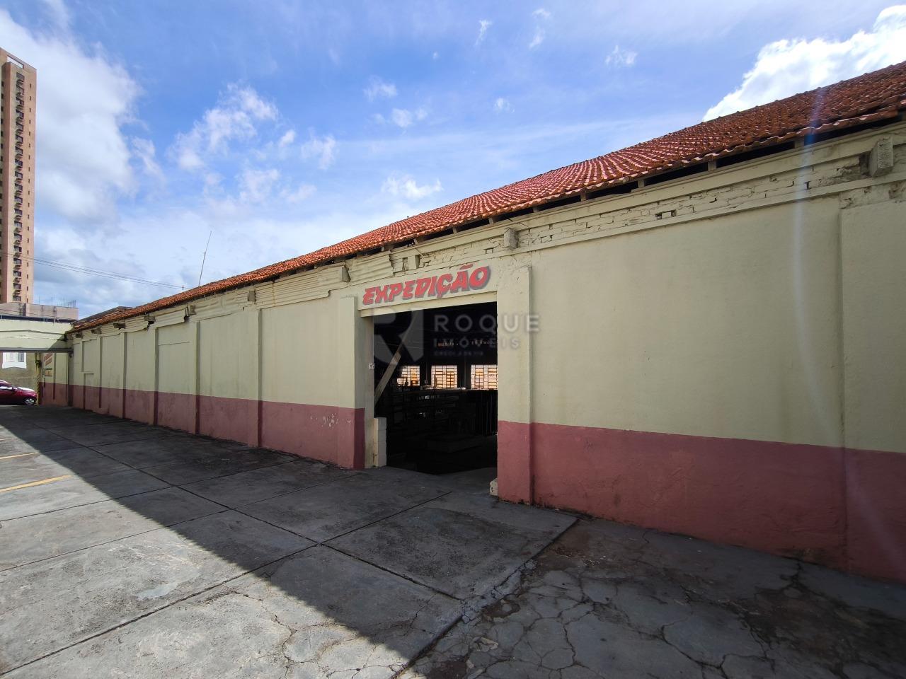 Barracão/Galpão à venda no bairro Centro: LATERAL EXTERNA