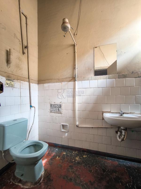 Barracão/Galpão à venda no bairro Centro: 