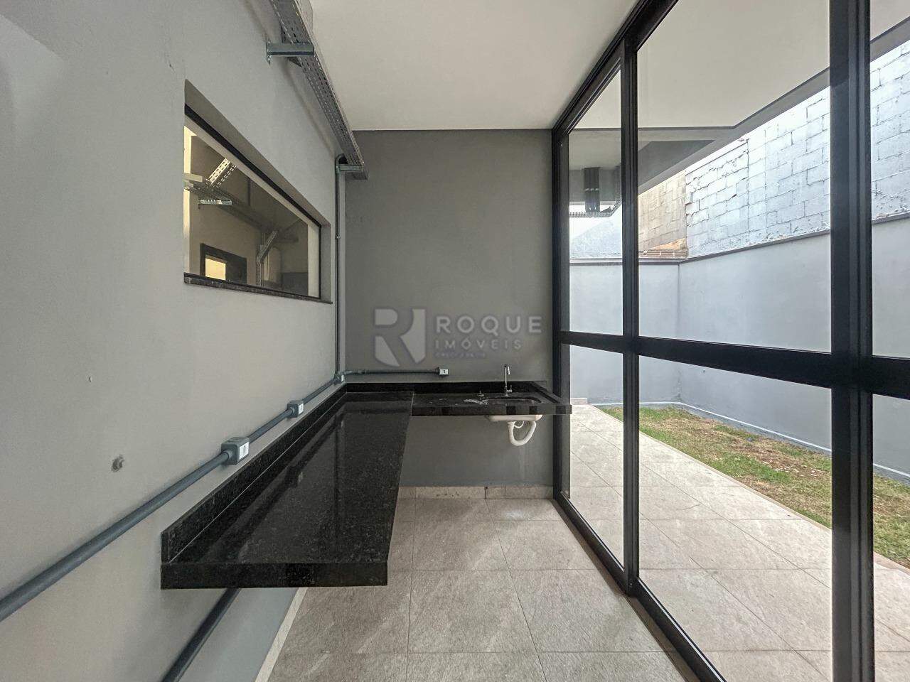 Salão para aluguel no bairro Jardim Porto Real IV: Copa