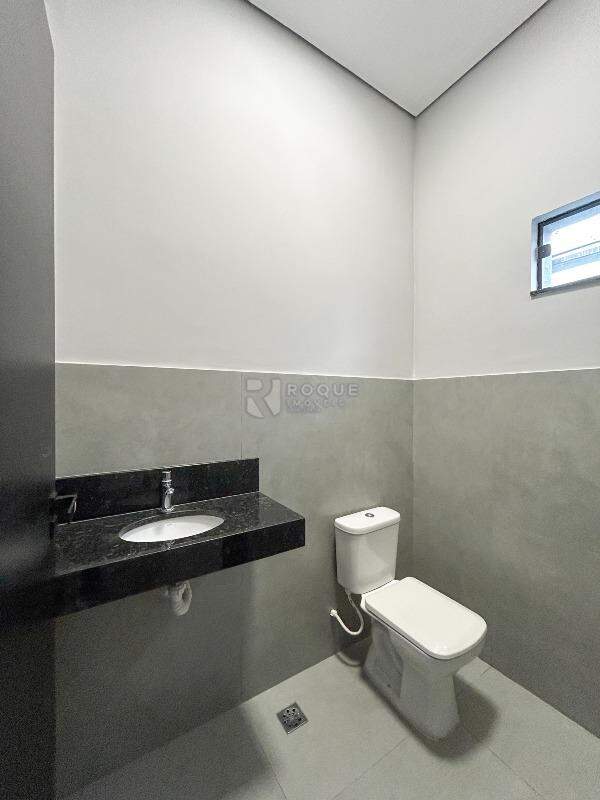 Salão para aluguel no bairro Jardim Porto Real IV: WC social 1