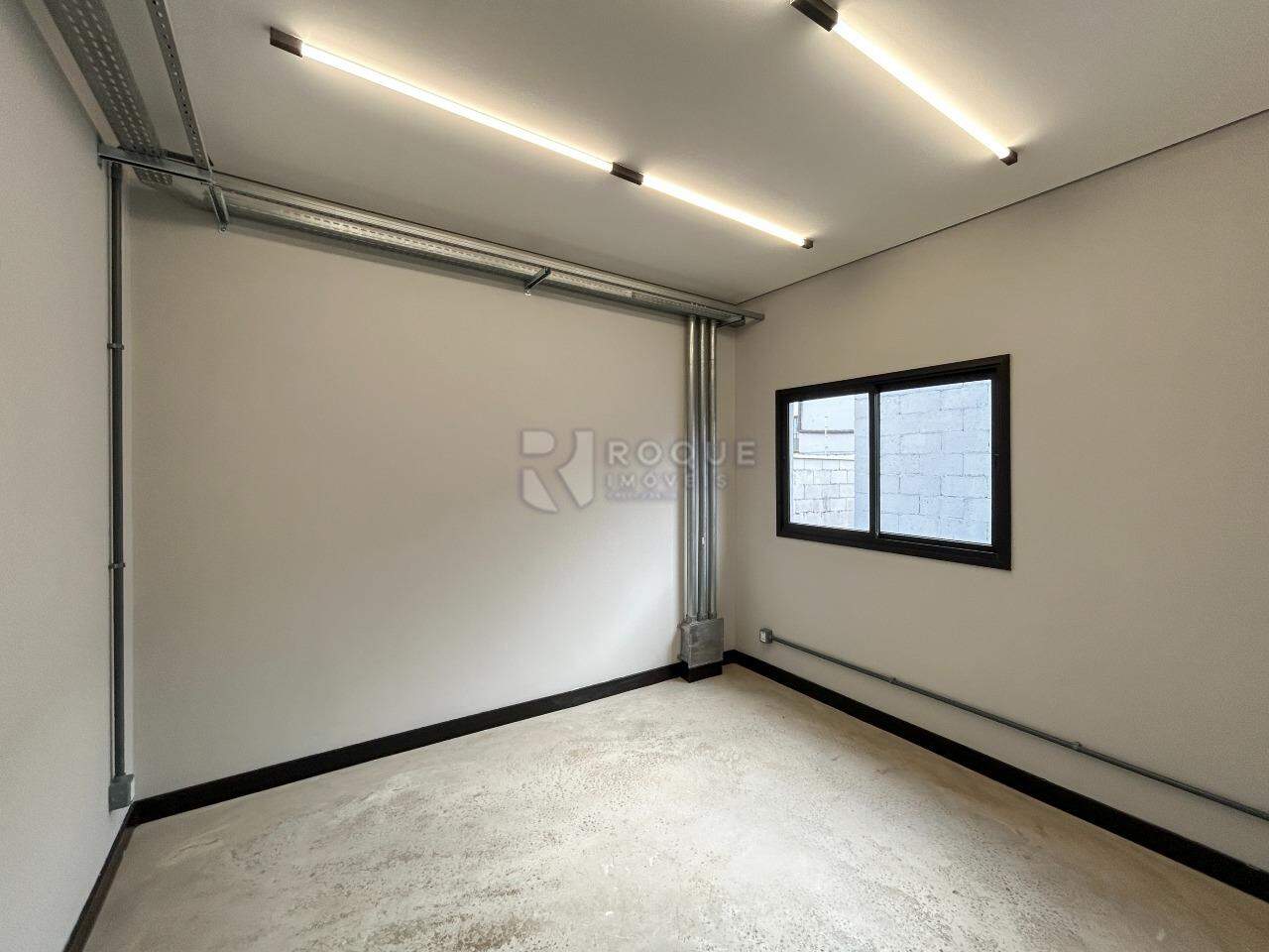 Salão para aluguel no bairro Jardim Porto Real IV: Sala 3 segundo andar