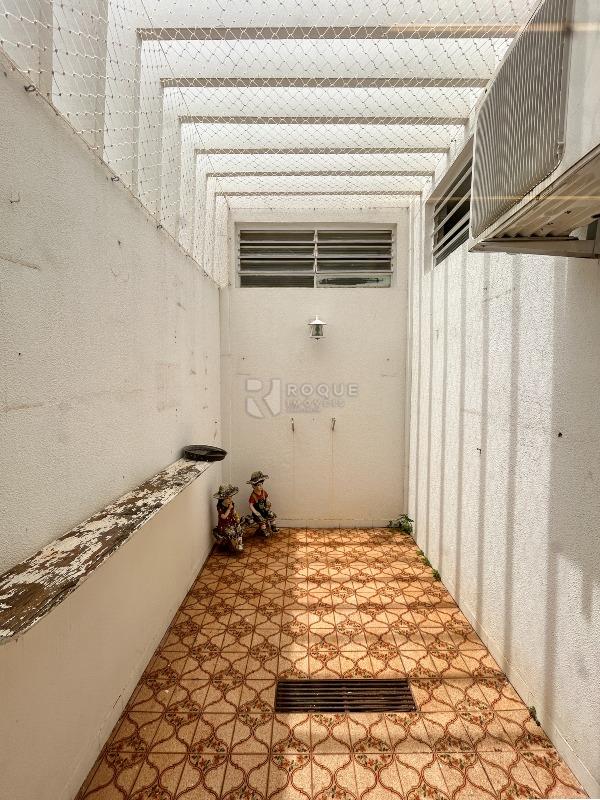 Casa Residencial para aluguel no bairro Jardim Nereide: Jardim de inverno