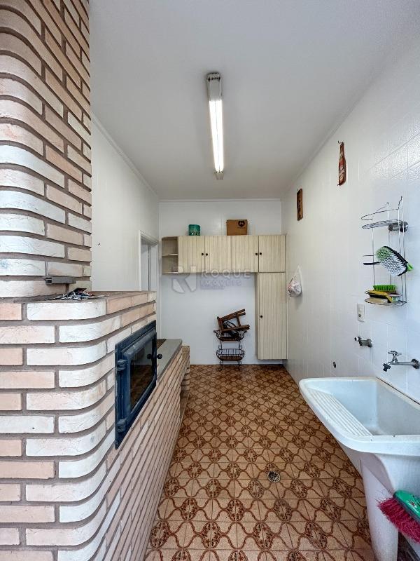 Casa Residencial para aluguel no bairro Jardim Nereide: Área de serviço 