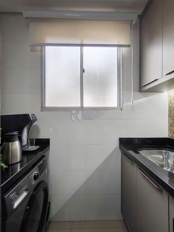Apartamento à venda no bairro Jardim Colina Verde: LAVANDERIA