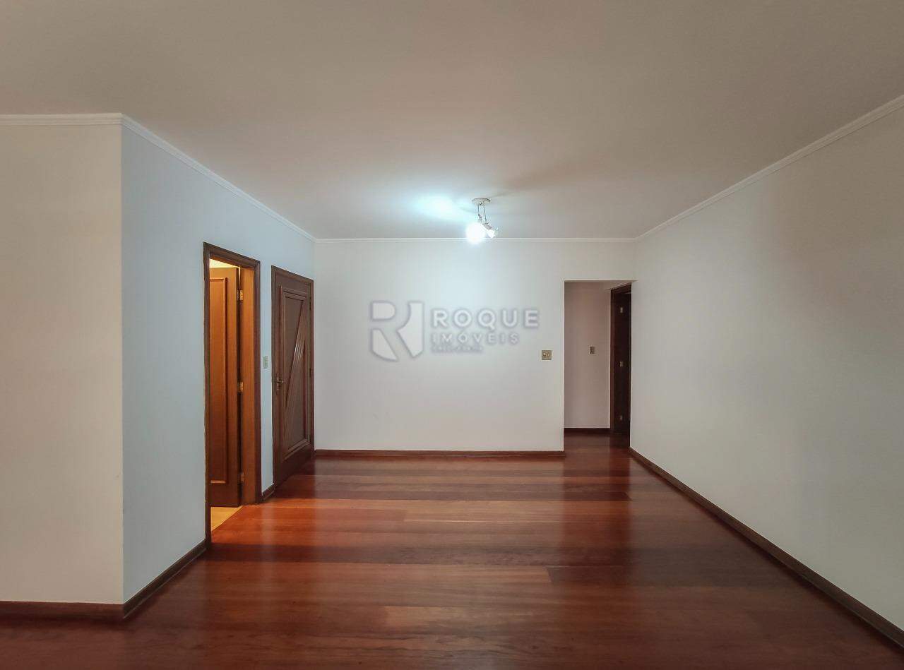 Apartamento à venda no bairro Vila Paraiso: Sala