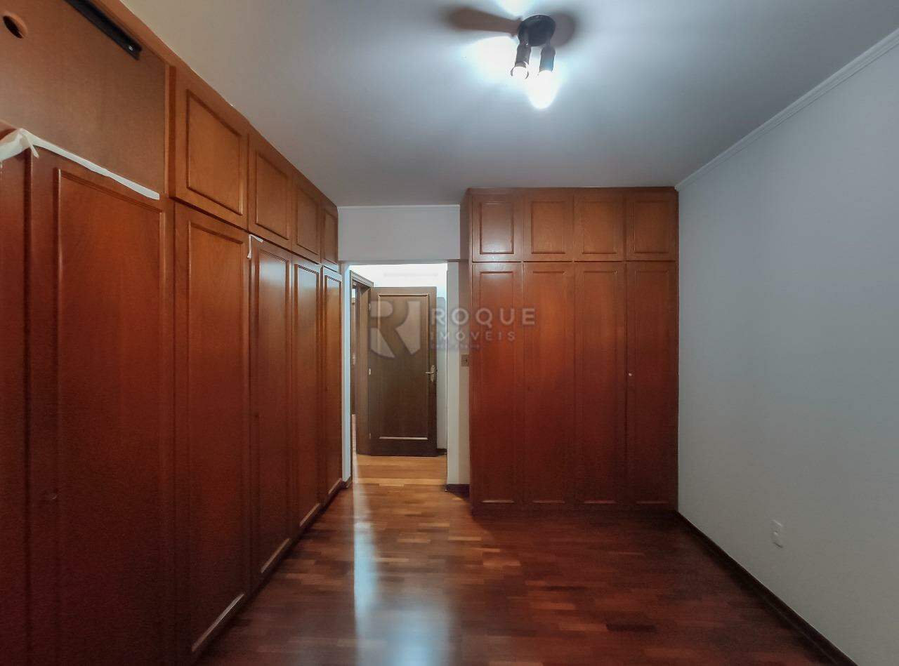 Apartamento à venda no bairro Vila Paraiso: Dormitório 3 suíte 