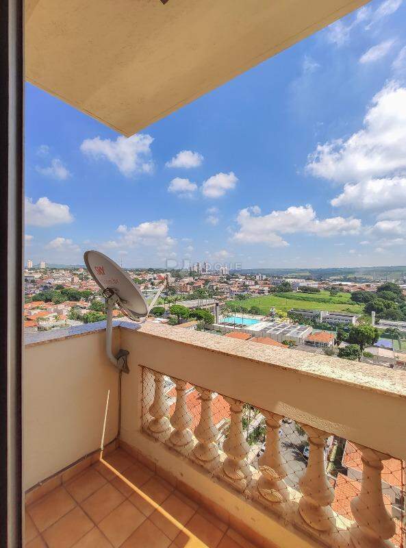 Apartamento à venda no bairro Vila Paraiso: Sacada 