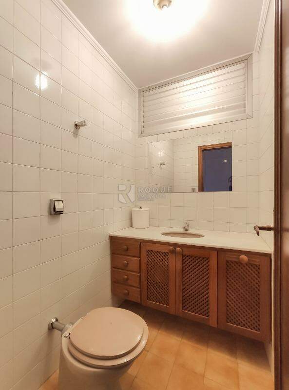 Apartamento à venda no bairro Vila Paraiso: Lavabo 