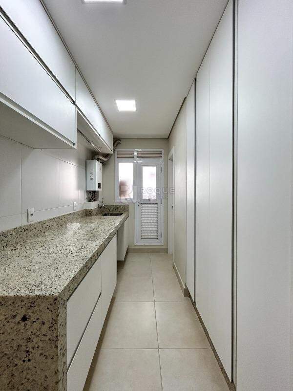 Apartamento para aluguel no bairro Jardim Aquárius: Área de serviço 