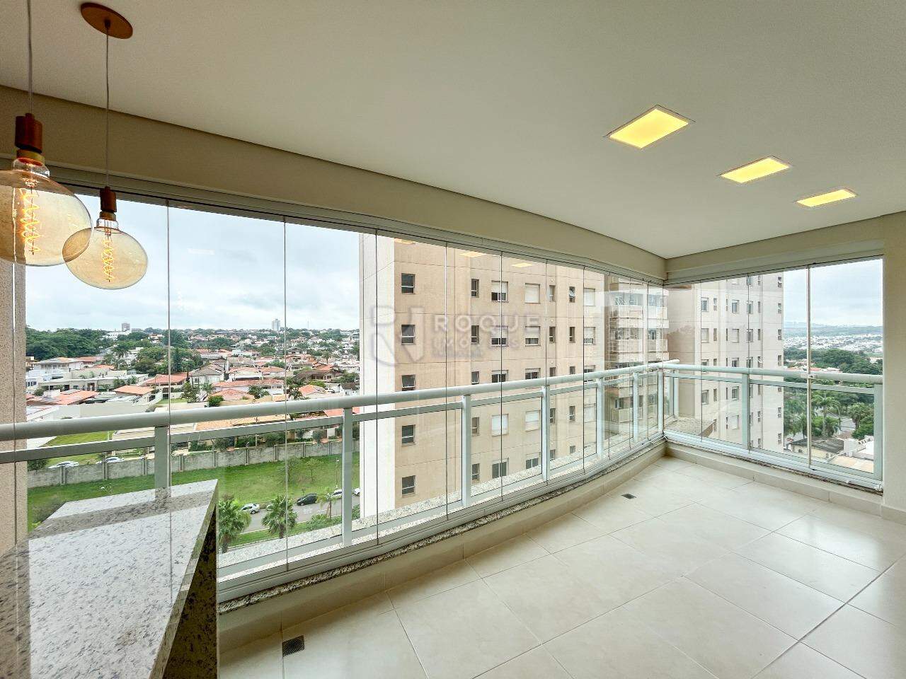 Apartamento para aluguel no bairro Jardim Aquárius: Sacada