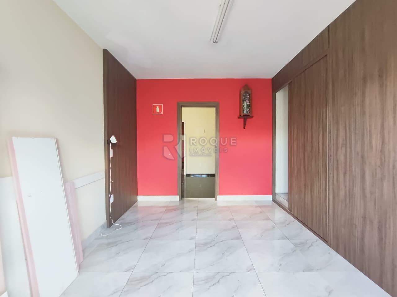 Barracão/Galpão para aluguel no bairro Jardim Barão de Souza Queiroz: Sala/ Casa inferior