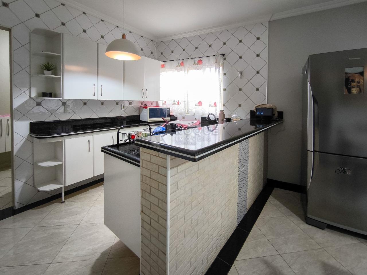 Casa Residencial à venda no bairro Vila da Glória: COZINHA
