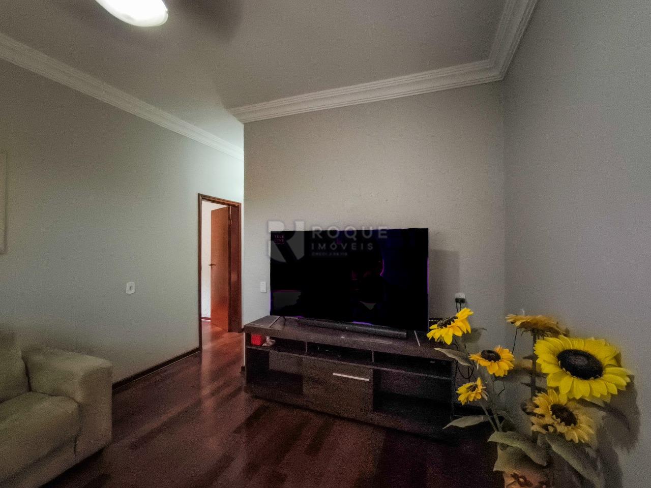 Casa Residencial à venda no bairro Vila da Glória: SALA DE ESTAR