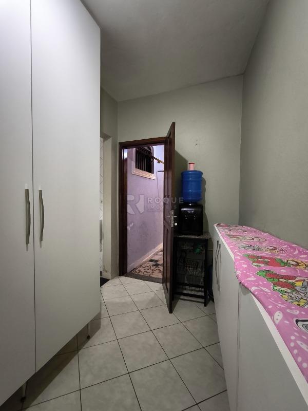 Casa Residencial à venda no bairro Vila da Glória: DESPENSA