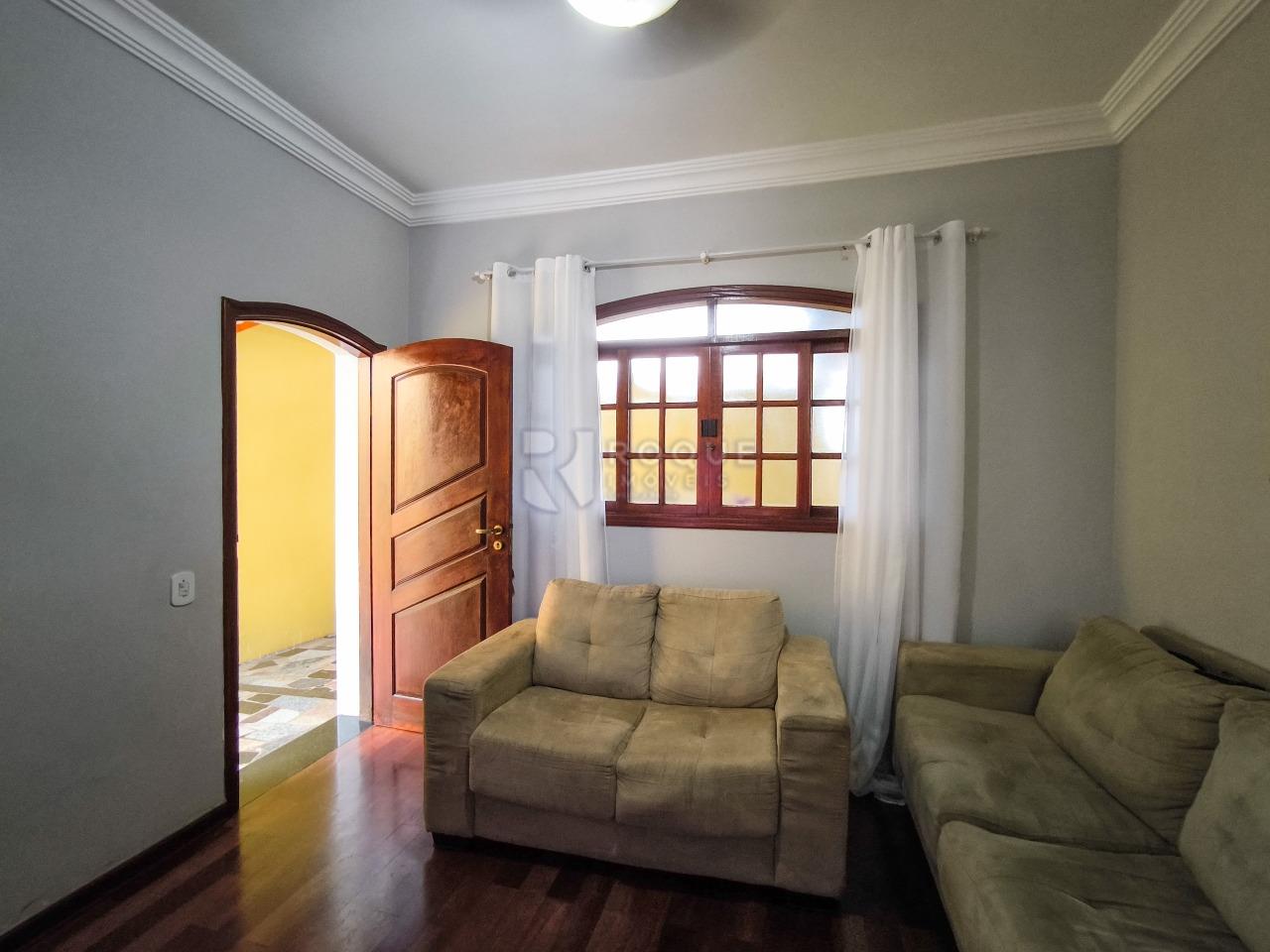 Casa Residencial à venda no bairro Vila da Glória: SALA DE ESTAR