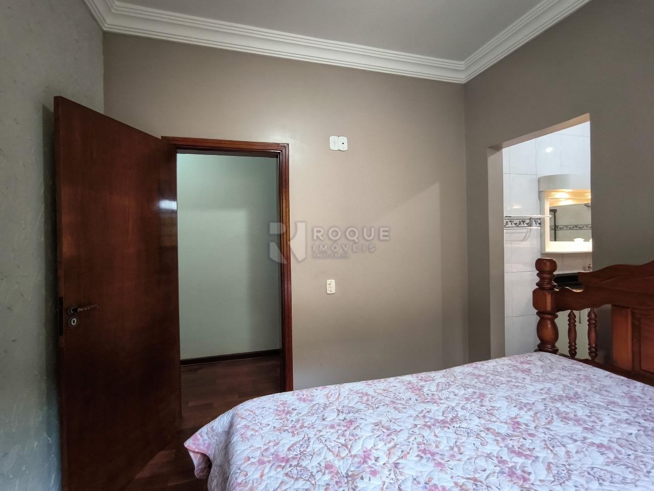 Casa Residencial à venda no bairro Vila da Glória: SUÍTE