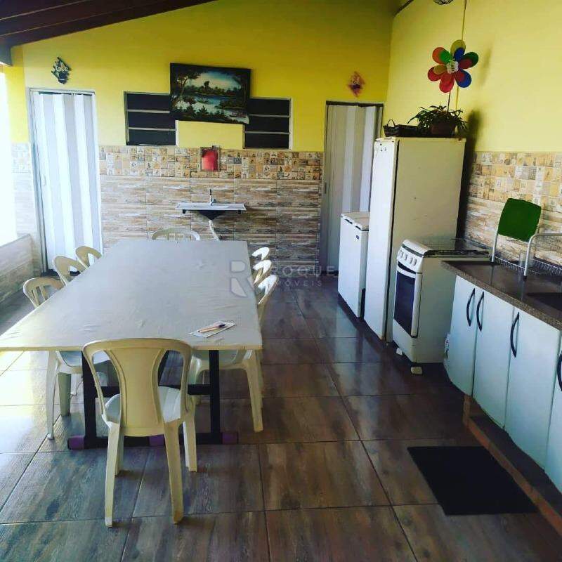 Casa Comercial à venda no bairro DISTRITO INDUSTRIAL I: 