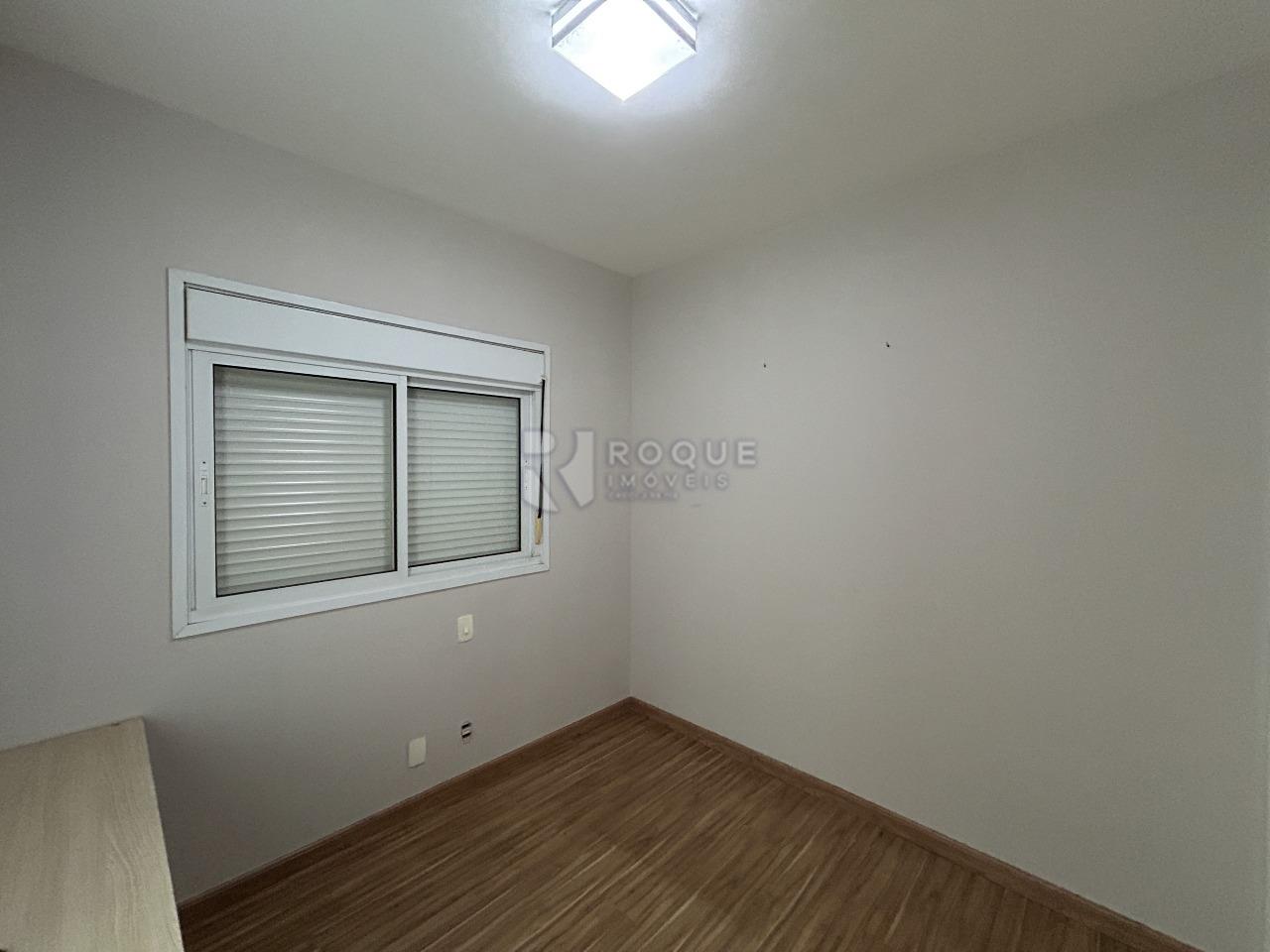 Apartamento à venda no bairro Jardim Aquárius: Suíte 2