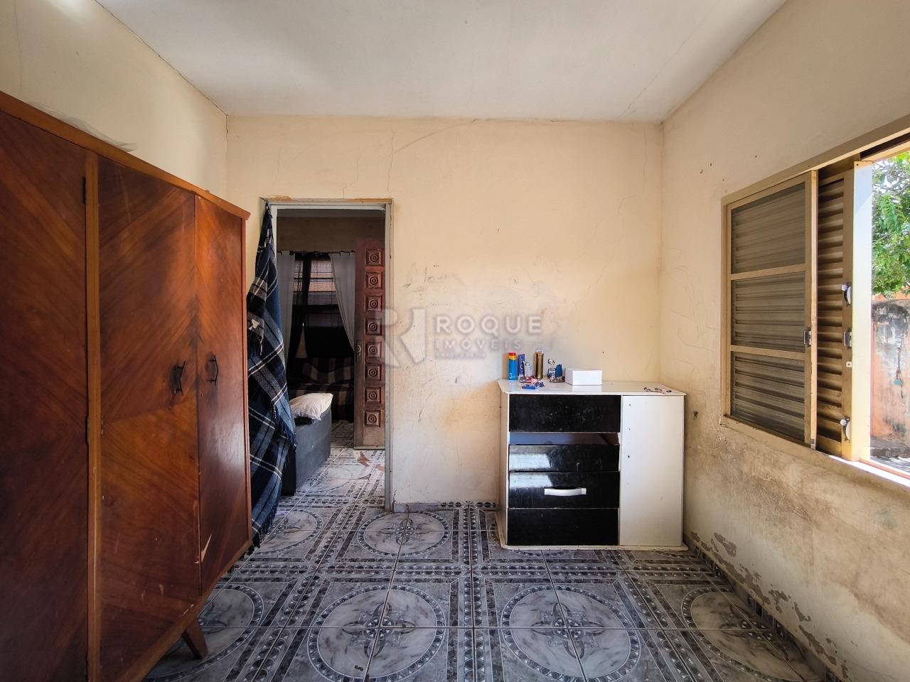 Casa Residencial à venda no bairro Vila Queiroz: DORMITÓRIO 1