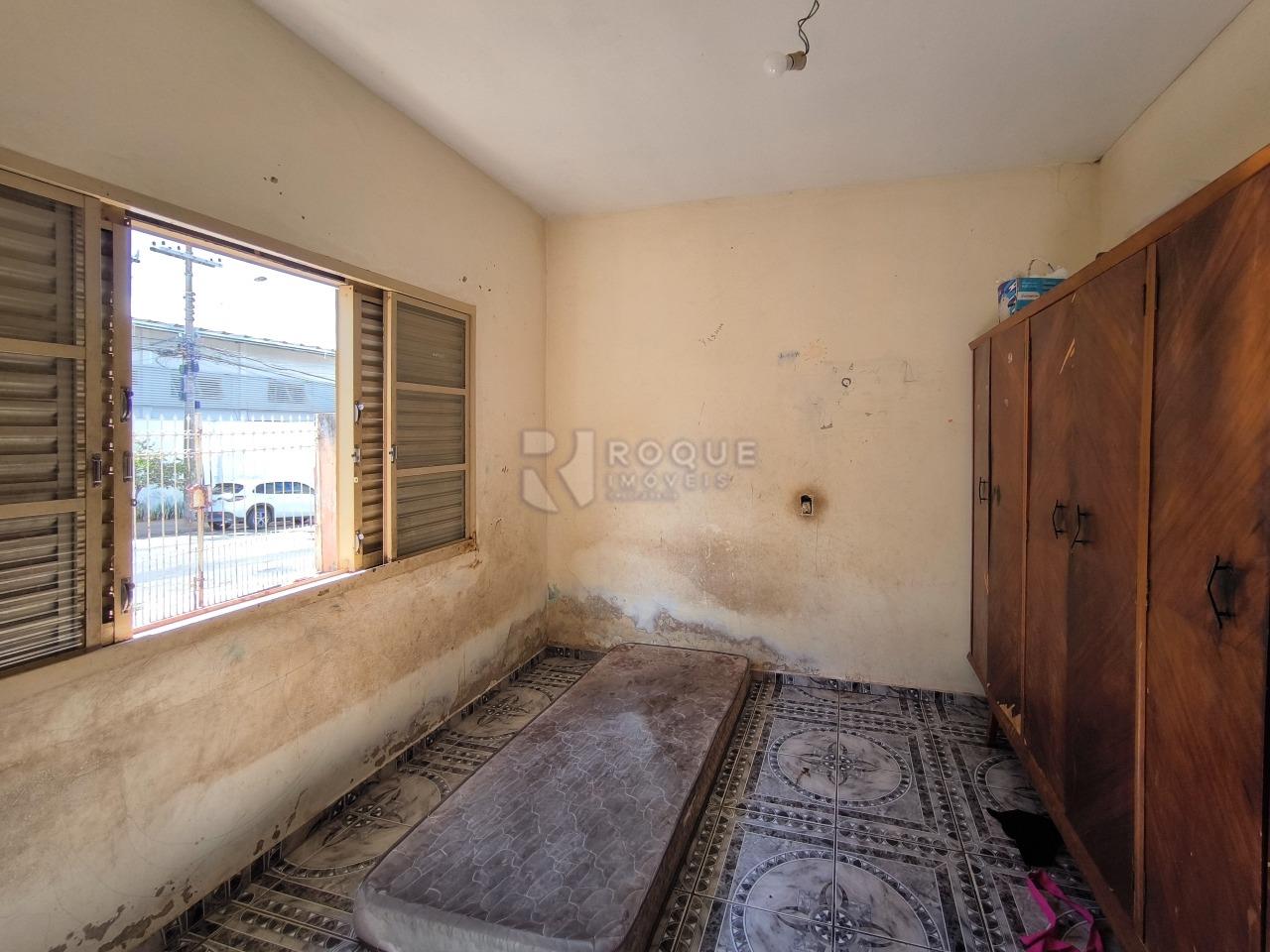 Casa Residencial à venda no bairro Vila Queiroz: DORMITÓRIO 1