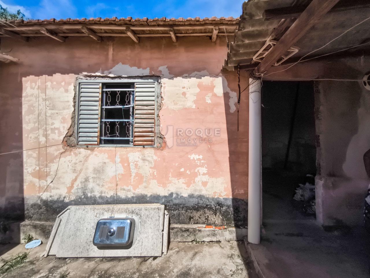 Casa Residencial à venda no bairro Vila Queiroz: EDÍCULA