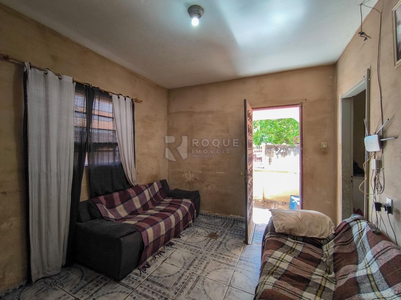 Casa Residencial à venda no bairro Vila Queiroz: SALA DE ESTAR