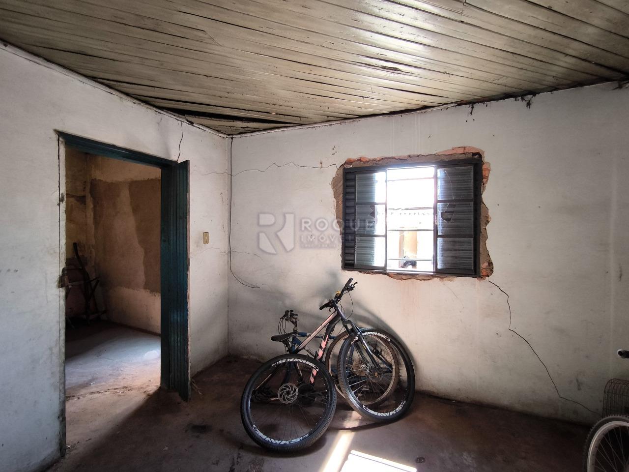 Casa Residencial à venda no bairro Vila Queiroz: DORMITÓRIO EDÍCULA