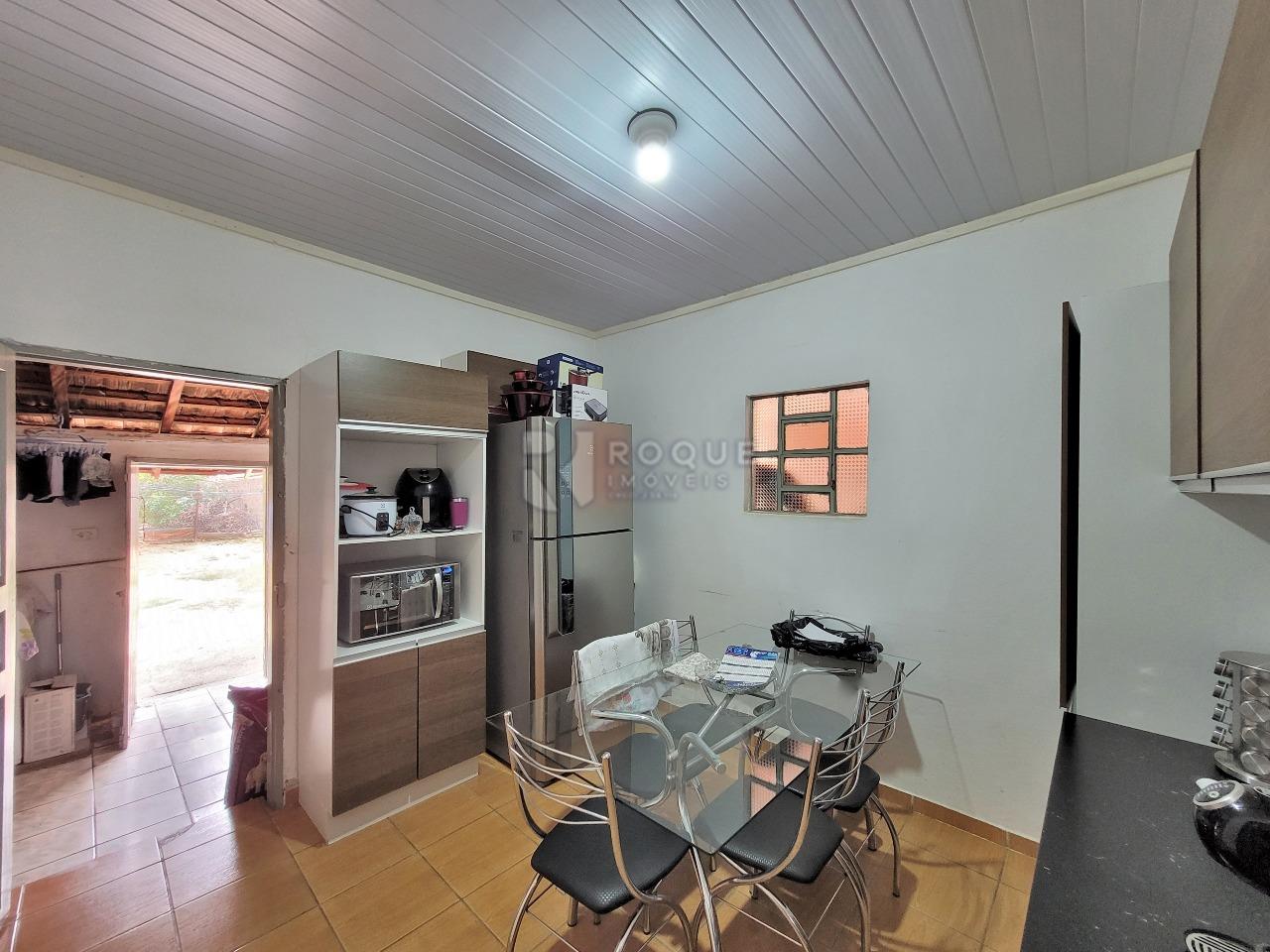 Casa Residencial à venda no bairro Jardim Nova Suiça: COZINHA