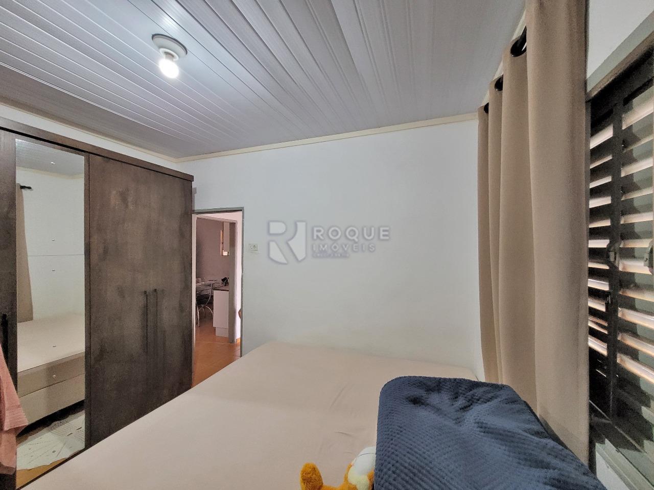 Casa Residencial à venda no bairro Jardim Nova Suiça: DORMITÓRIO 1 