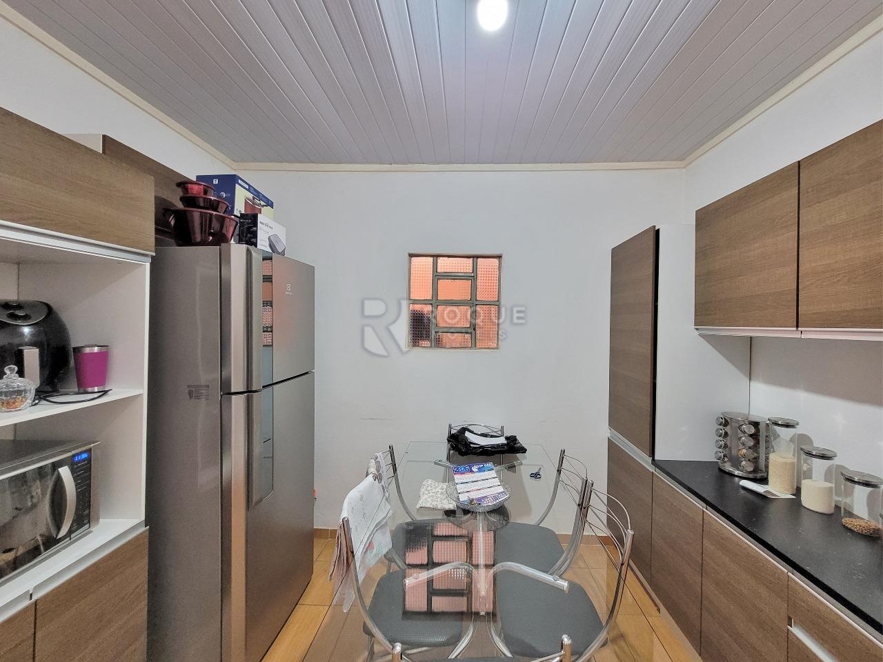 Casa Residencial à venda no bairro Jardim Nova Suiça: COZINHA