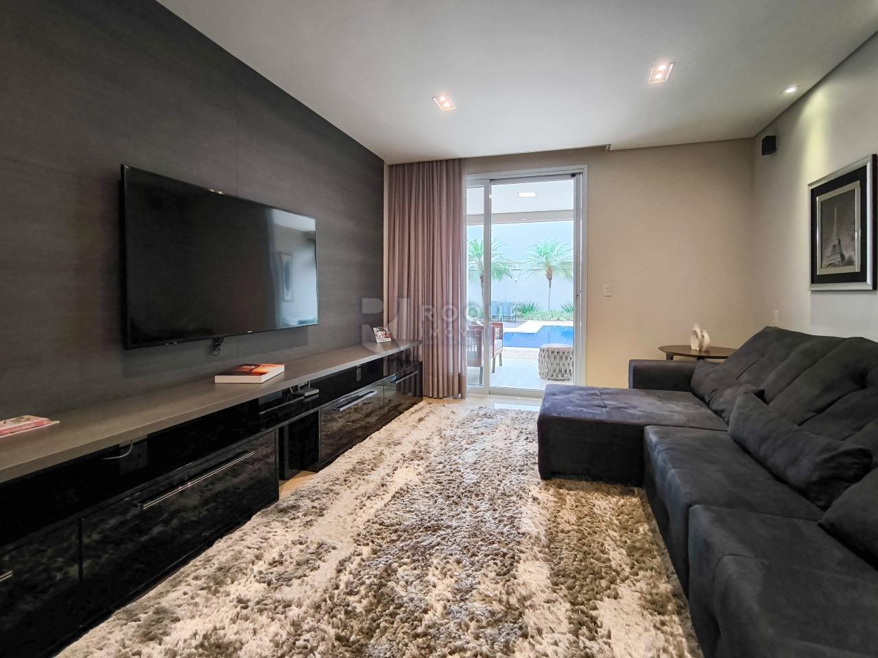 Casa em condomínio à venda no bairro Ville de France: SALA DE TV