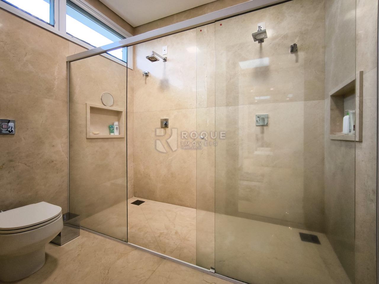 Casa em condomínio à venda no bairro Ville de France: WC SUÍTE MASTER