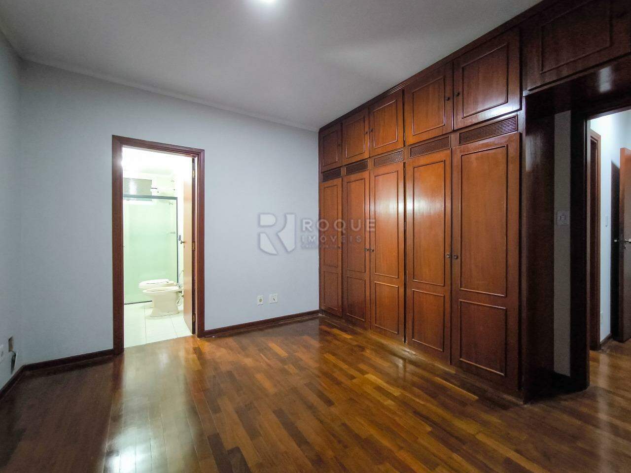 Apartamento à venda no bairro Centro: SUÍTE