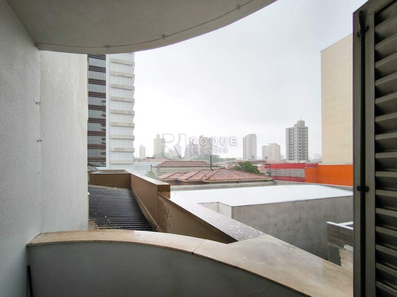 Apartamento à venda no bairro Centro: VISTA PARCIAL SUÍTE