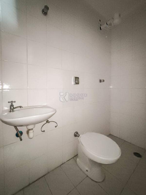 Apartamento à venda no bairro Centro: WC ÁREA DE SERVIÇO