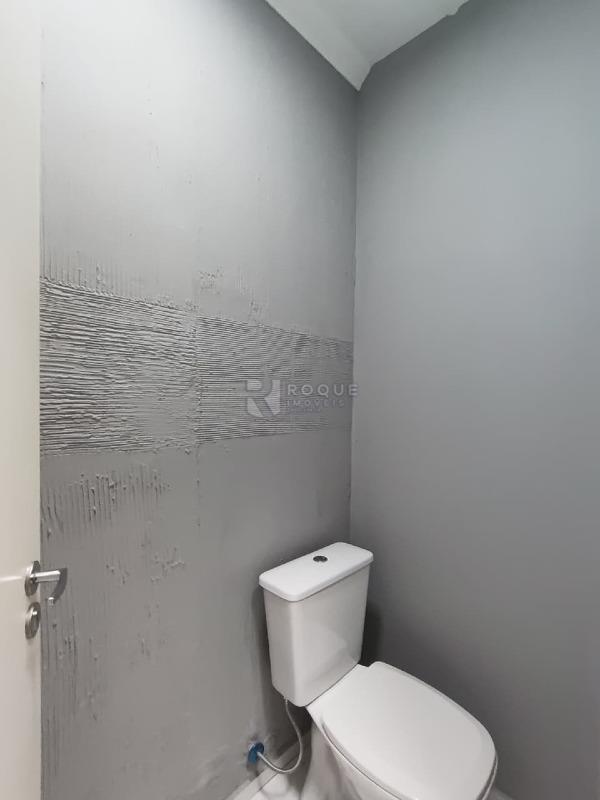 Salão para aluguel no bairro Parque Residencial Abílio Pedro: WC