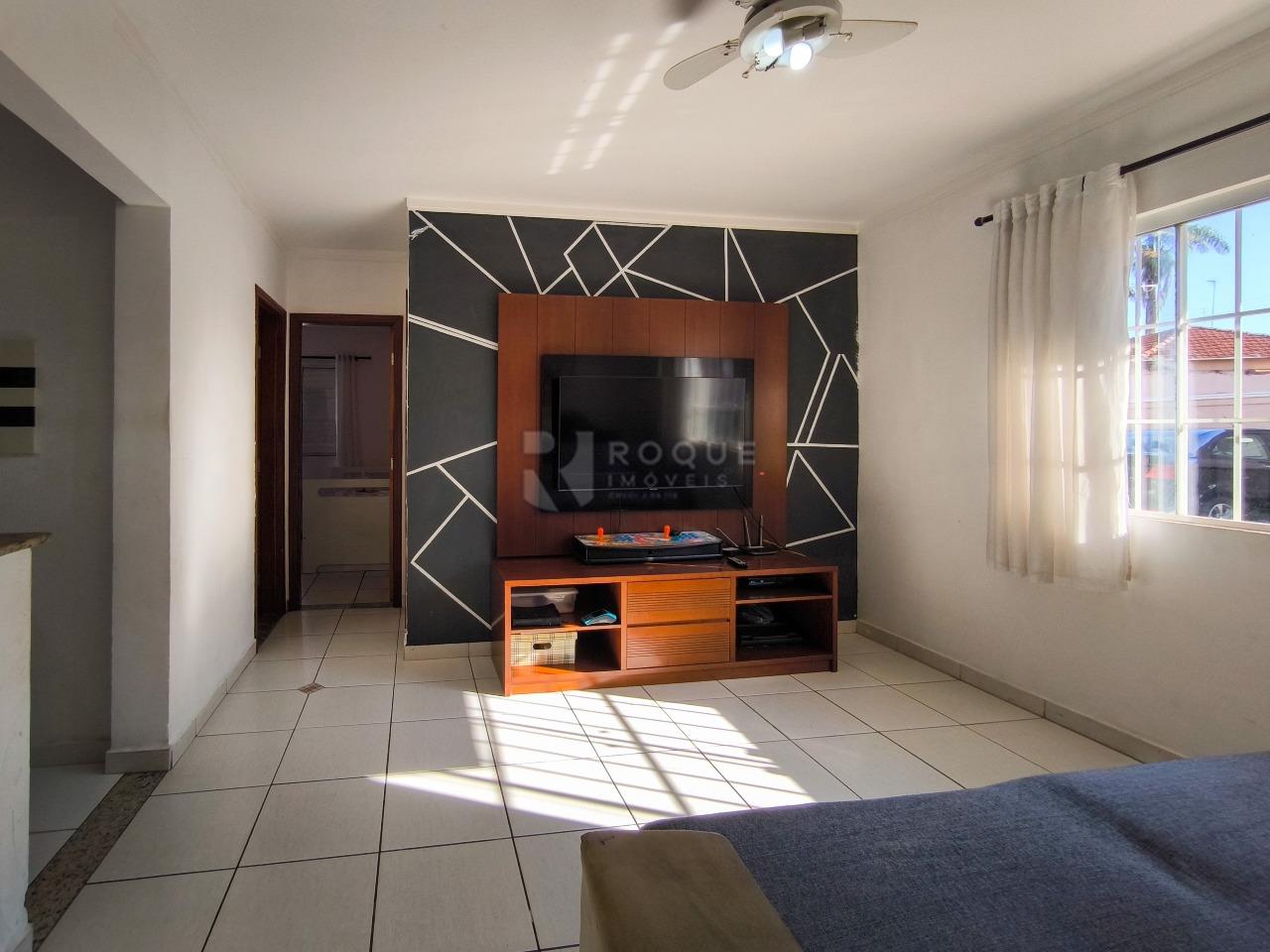 Apartamento à venda no bairro Jardim Nossa Senhora do Amparo: SALA DE ESTAR