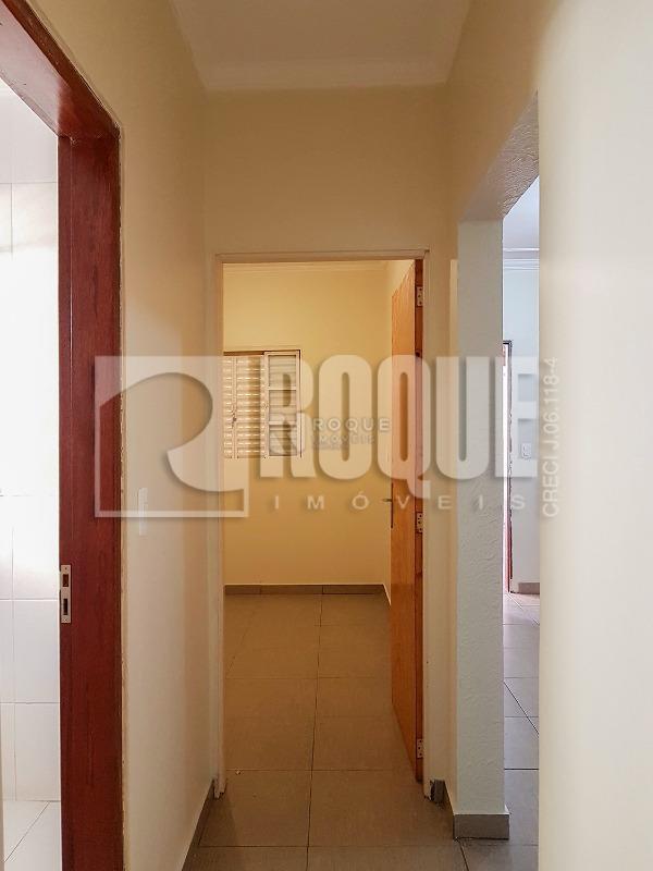 Casa Residencial à venda no bairro Jardim Ipanema: Corredor