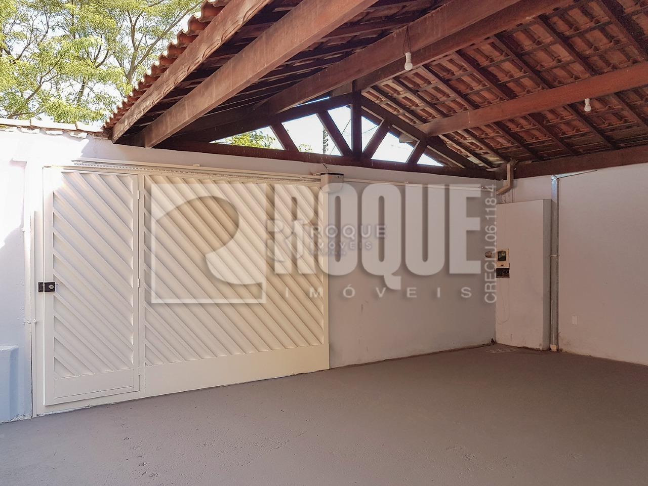 Casa Residencial à venda no bairro Jardim Ipanema: Garagem