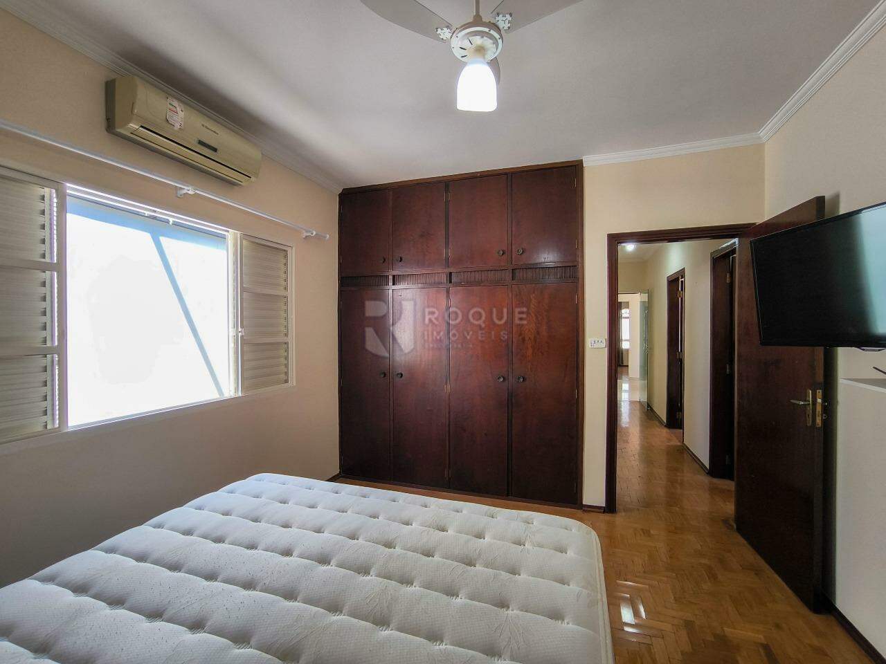 Casa Residencial à venda no bairro Jardim Santo André: SUÍTE
