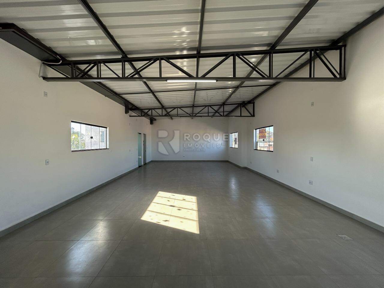 Salão para aluguel no bairro Jardim Manacá: Salão