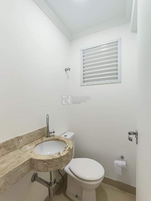 Apartamento à venda no bairro Jardim Aquárius: Lavabo