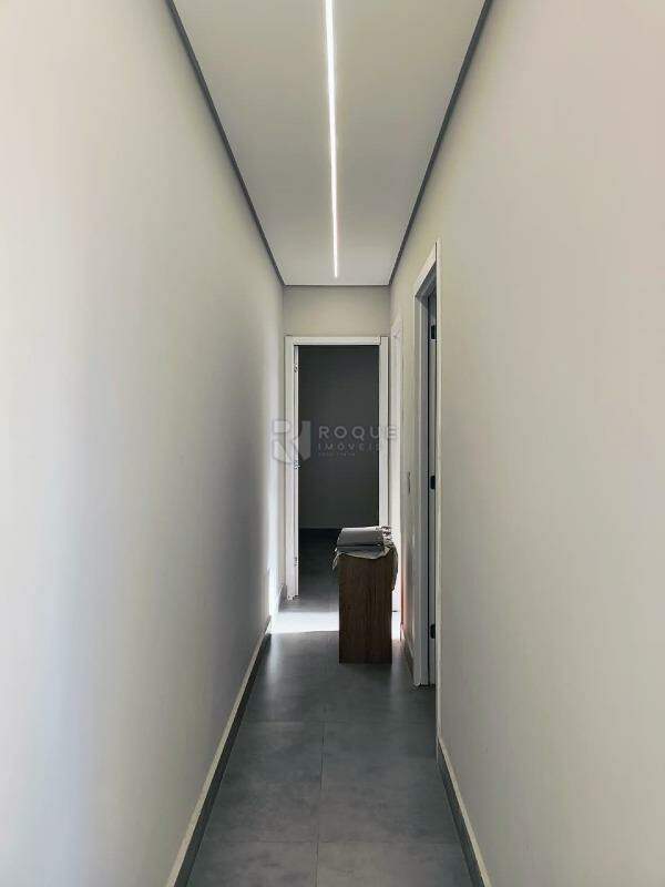 Apartamento para aluguel no bairro Jardim Santa Adélia: Corredor 