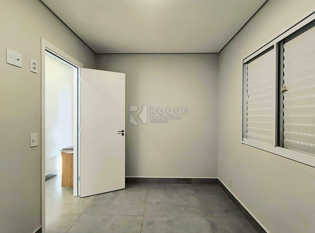 Apartamento para aluguel no bairro Jardim Santa Adélia: Dormitório 02